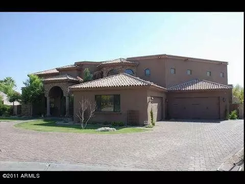 11633 S Warcloud Ct, Phoenix, AZ 85044 photo 1