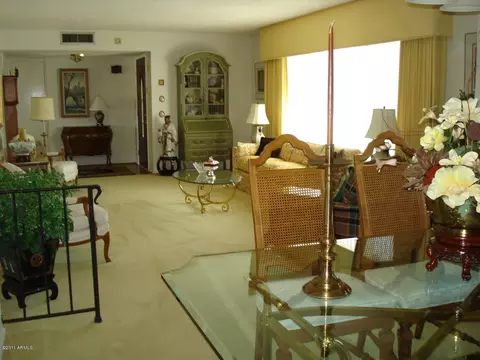 2202 E Lawrence Rd, Phoenix, AZ 85016 photo 4