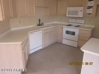 4513 E Silverwood Dr, Phoenix, AZ 85048 photo 11