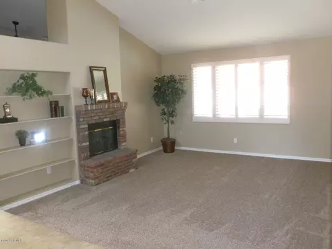 1962 E Morgan Dr, Tempe, AZ 85284 photo 2