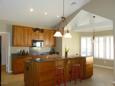 1962 E Morgan Dr, Tempe, AZ 85284 photo 4