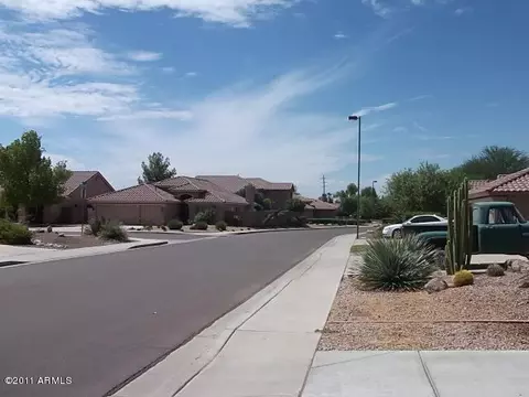668 W Scott Ave, Gilbert, AZ 85233 photo 2