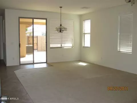 2839 S Cole Dr, Gilbert, AZ 85295 photo 2