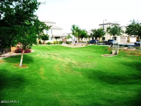 1682 Elgin St, Gilbert, AZ 85295 photo 5