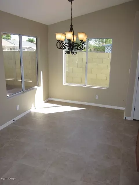 2046 E Stottler Ct, Gilbert, AZ 85296 photo 4