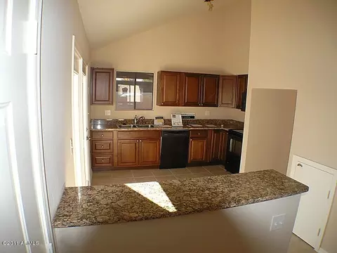 1108 E Kaler Dr, Phoenix, AZ 85020 photo 4