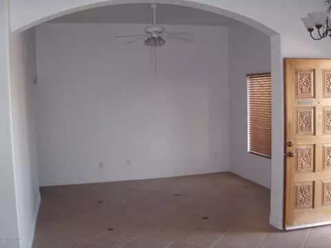 2557 E Nance St, Mesa, AZ 85213 photo 8