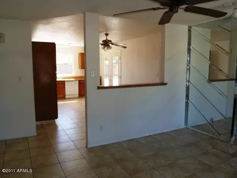727 E Hope St, Mesa, AZ 85203 photo 8