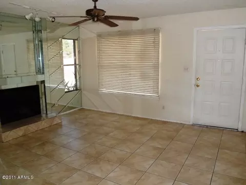 727 E Hope St, Mesa, AZ 85203 photo 6