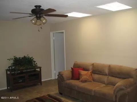 1327 E Indigo Cir, Mesa, AZ 85203 photo 6