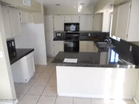 1319 E Taro Ln, Phoenix, AZ 85024 photo 11
