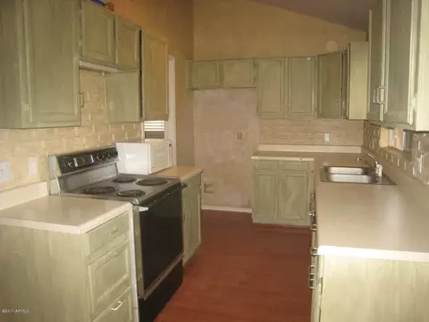 1220 E Kerry Ln, Phoenix, AZ 85024 photo 3