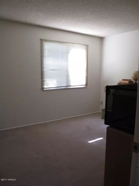 1704 E Penny Dr, Tempe, AZ 85282 photo 11