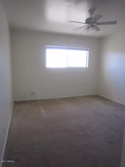 825 E Brown St, Phoenix, AZ 85020 photo 8