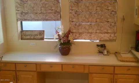 4831 Estevan Rd, Phoenix, AZ 85054 photo 6