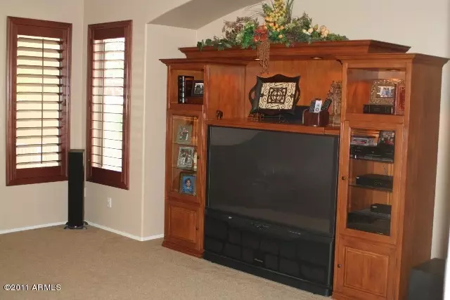  610 E Julian Dr, Gilbert, AZ 85295 photo 12