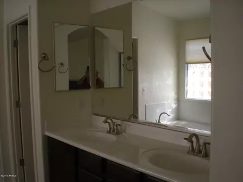 4021 E Hashknife Rd, Phoenix, AZ 85050 photo 8
