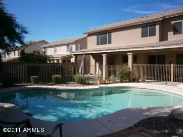 4127 E Lariat Ln, Phoenix, AZ 85050 photo 2