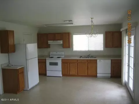 520 E Reflection Pl, Chandler, AZ 85286 photo 4