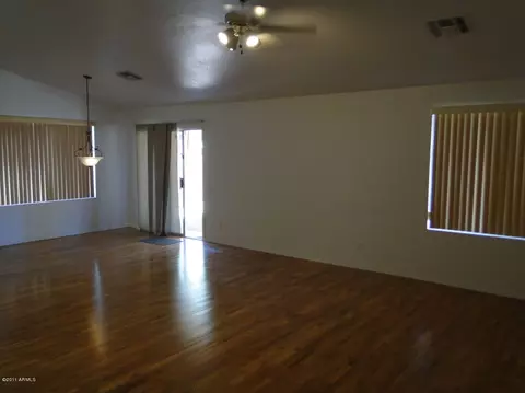 2284 W 17th Ave, Apache Junction, AZ 85120 photo 2