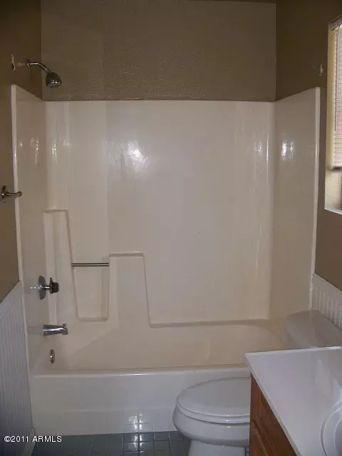 3105 E Michigan Ave, Phoenix, AZ 85032 photo 12