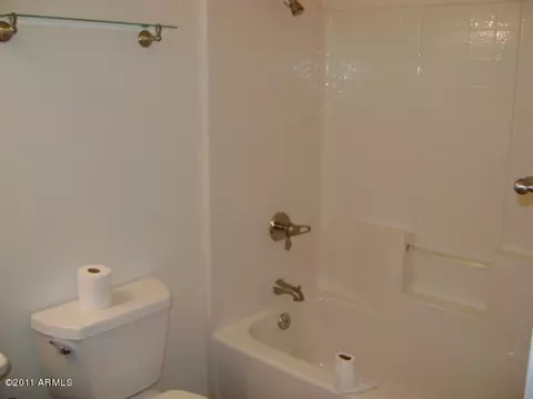 1633 E Lakeside Dr #84, Gilbert, AZ 85234 photo 8