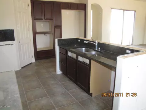 3956 E Parkside Ln, Phoenix, AZ 85050 photo 4