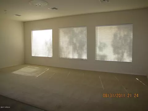 3956 E Parkside Ln, Phoenix, AZ 85050 photo 8