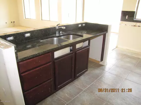 3956 E Parkside Ln, Phoenix, AZ 85050 photo 6