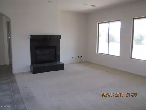 3956 E Parkside Ln, Phoenix, AZ 85050 photo 13