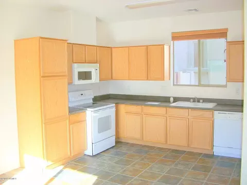 1903 E Ivanhoe St, Gilbert, AZ 85295 photo 2