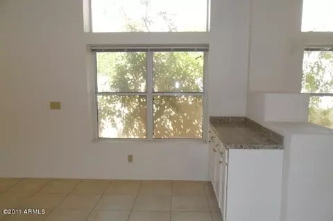 4711 E Rockledge Rd, Phoenix, AZ 85044 photo 8