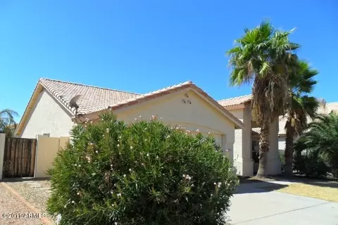 4711 E Rockledge Rd, Phoenix, AZ 85044 photo 2