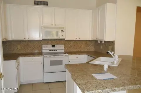 4711 E Rockledge Rd, Phoenix, AZ 85044 photo 10