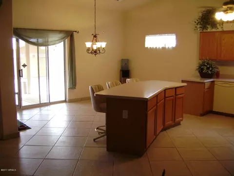 525 E Fred Ave, Apache Junction, AZ 85119 photo 4