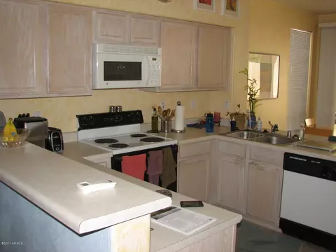 1322 E Thunderhill Pl, Phoenix, AZ 85048 photo 13