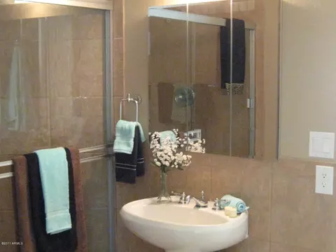 622 E Winter Dr, Phoenix, AZ 85020 photo 22