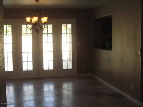 622 E Winter Dr, Phoenix, AZ 85020 photo 10