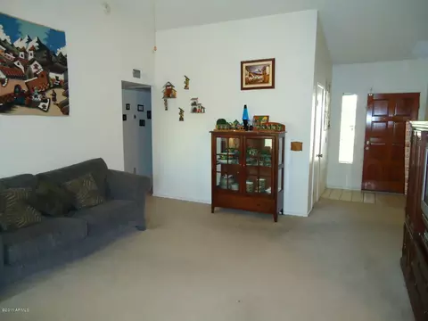 619 E Palomino Dr, Gilbert, AZ 85296 photo 7