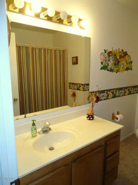 619 E Palomino Dr, Gilbert, AZ 85296 photo 12