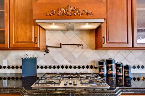 2470 E Vaughn Ave, Gilbert, AZ 85234 photo 16