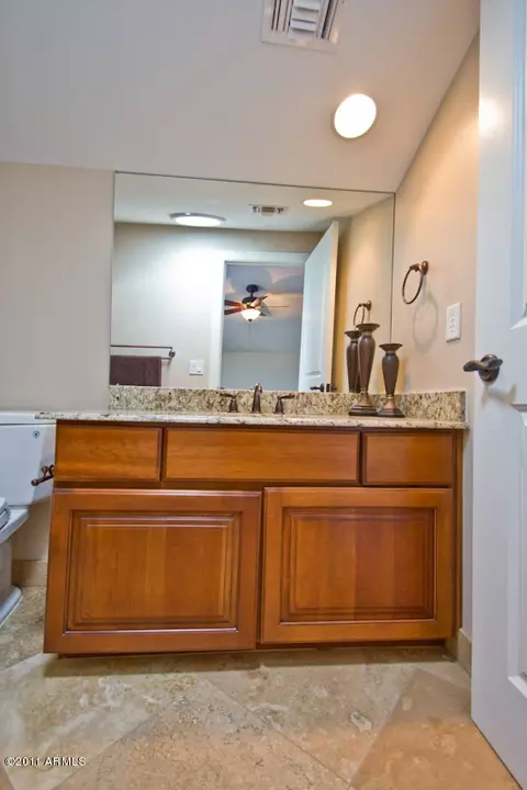 2470 E Vaughn Ave, Gilbert, AZ 85234 photo 39