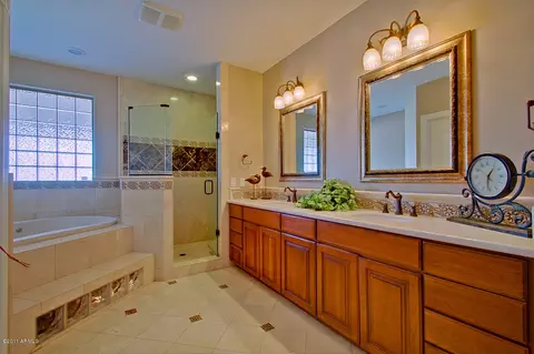 2470 E Vaughn Ave, Gilbert, AZ 85234 photo 23