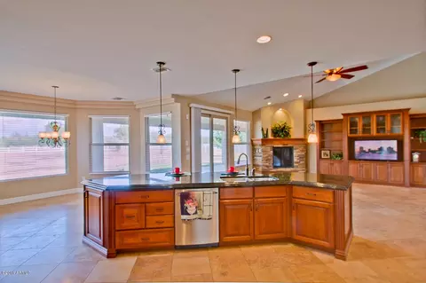 2470 E Vaughn Ave, Gilbert, AZ 85234 photo 15