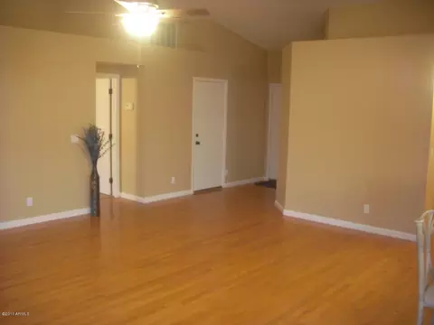 2337 E Cathy Ct, Gilbert, AZ 85296 photo 4