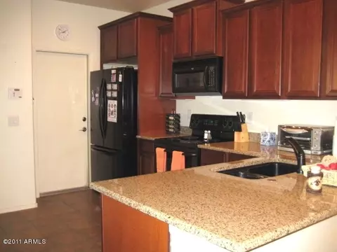 2310 E Sunland Ave, Phoenix, AZ 85040 photo 9