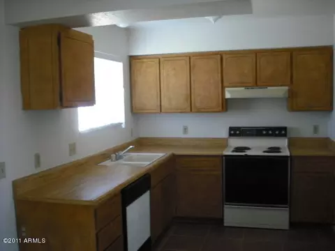 718 N 97th St, Mesa, AZ 85207 photo 2
