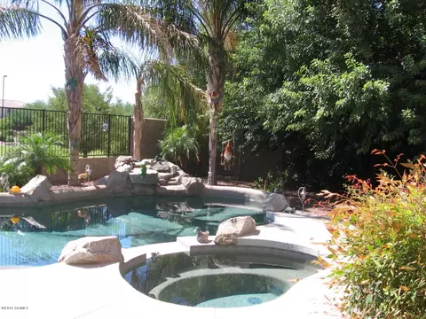 85 E Phelps St, Gilbert, AZ 85295 photo 3