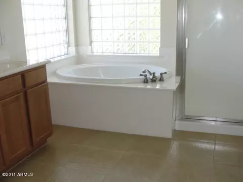 2222 E Bowker St, Phoenix, AZ 85040 photo 4