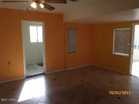 4237 E Saint Charles Ave, Phoenix, AZ 85042 photo 2